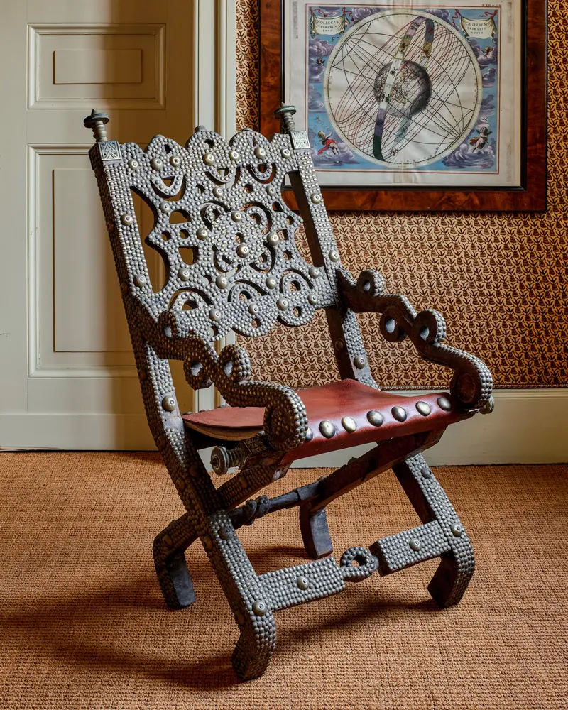 19th-Century Asante Wisdom Knot Throne