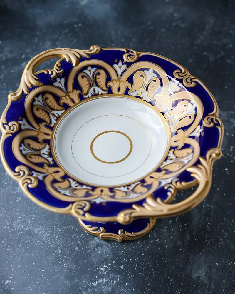 Alzatina su Piedistallo in Bone China - Blu Cobalto e Oro - Stile Rococò - Inghilterra