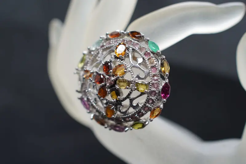 Anello a cupola in argento 925 con tormaline policrome - Artigianato indiano
