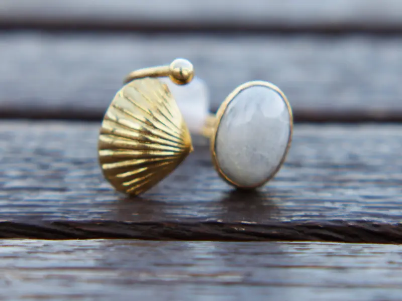anello pietra di luna e ottone cod.AN6