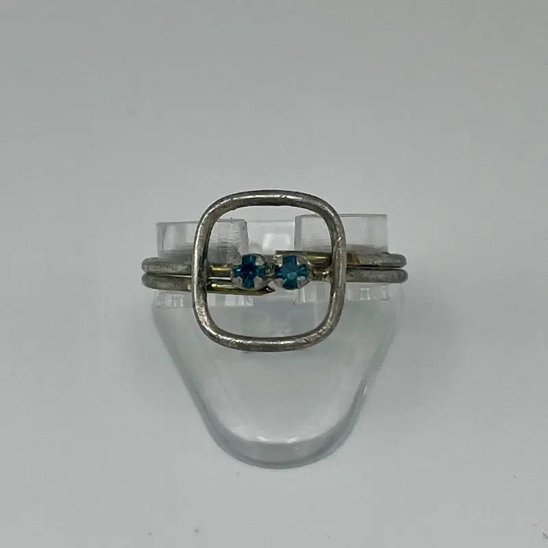 Anello topazi azzurri argento Italia 1970 ca