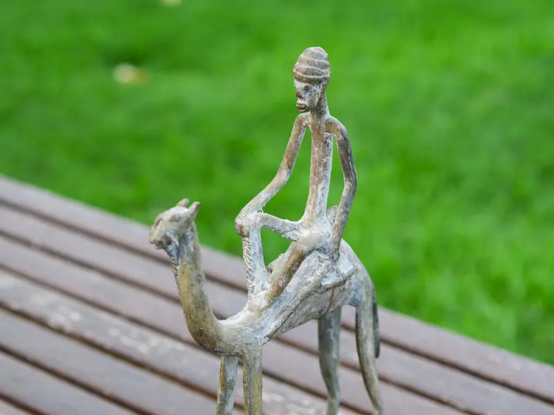 Antica statua guerriero Mali cod.BR071