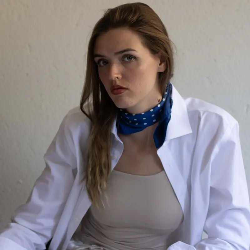Bandana in pura seta pois blu - 952