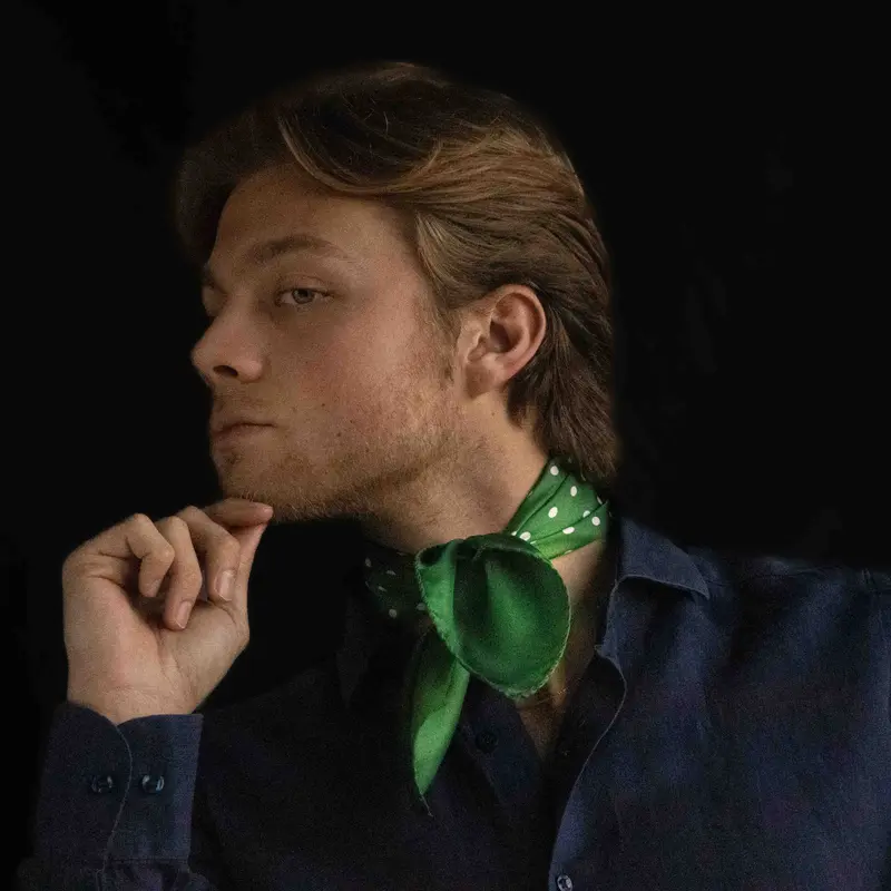 Bandana in pura seta pois verde - 1015