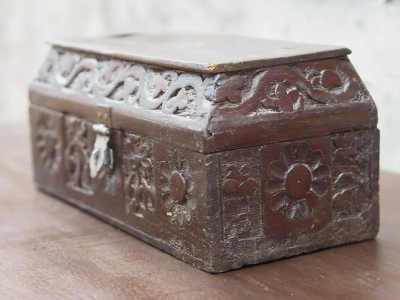 bauletto india legno e metallo cod.BOX52