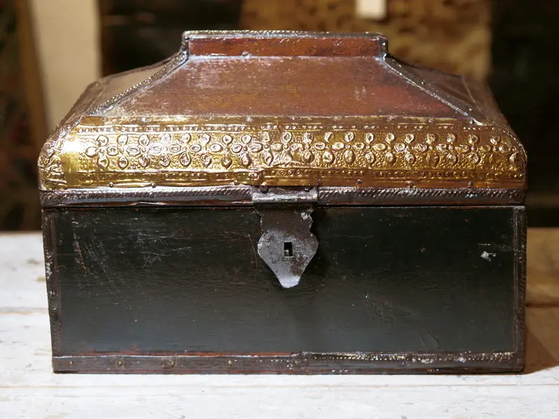 box india in legno e metallo cod.BOX91