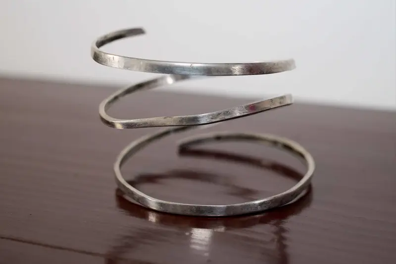 Bracciale a spirale in argento 925 - India tribale prima meta 900