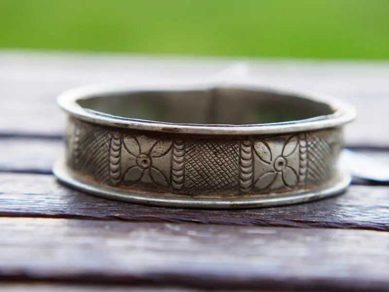 bracciale antico indiano in lega di metalli misto argento    cod.BBR05