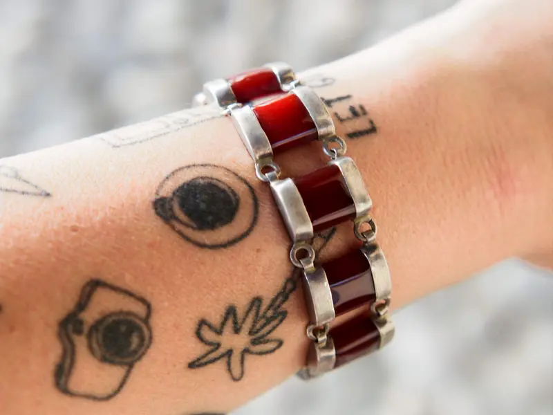 bracciale in argento e corniola     cod.BRACC35