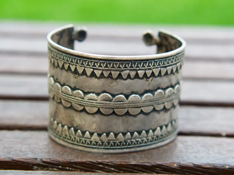 bracciale vintage indiano in argento     cod.BBR003