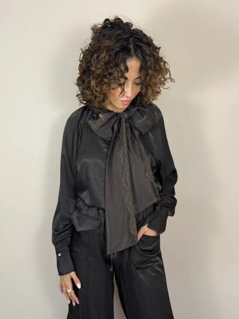 CAMICIA CON PIZZO