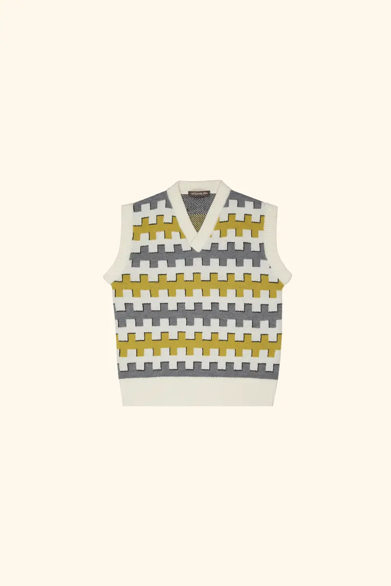 Castle Vest
