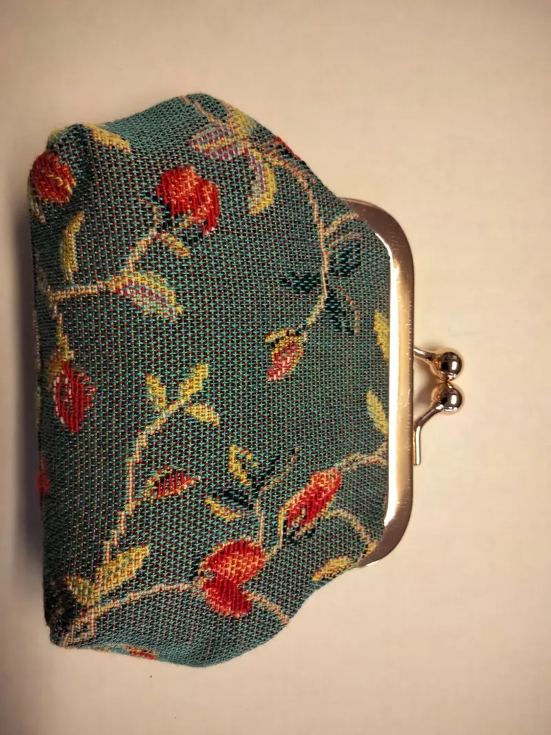 COIN CASE  ROSE HIP