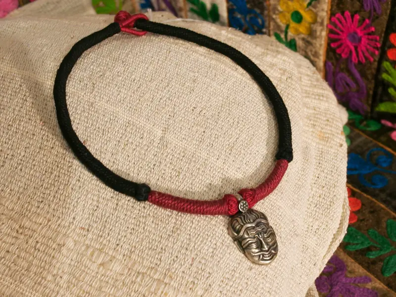 collana con ciondolo sikh raj2013_01