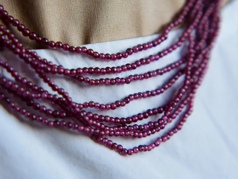 Collana multifilo in granato cod.COLL117