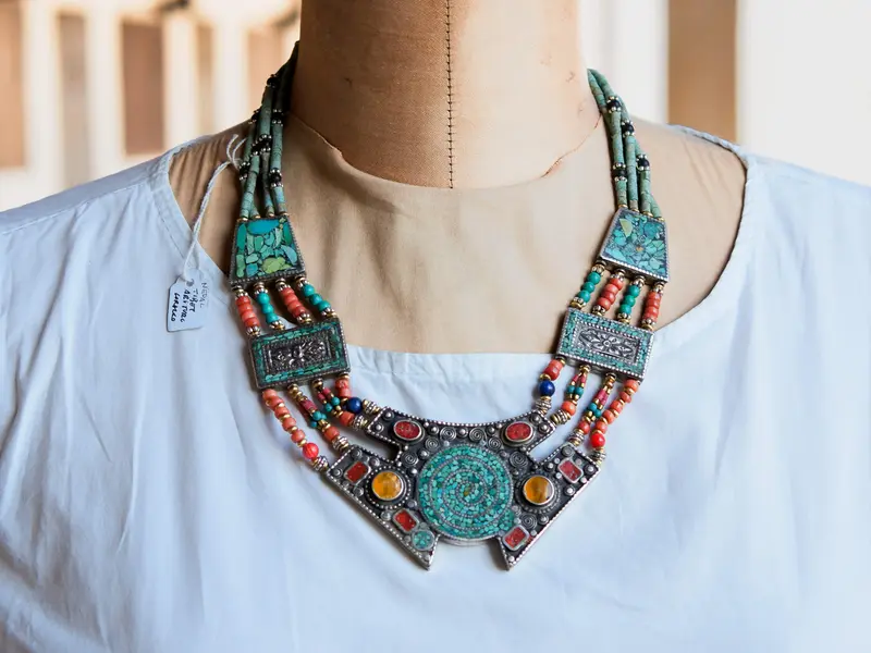 collana nepalese / tibetana cod.COLL120