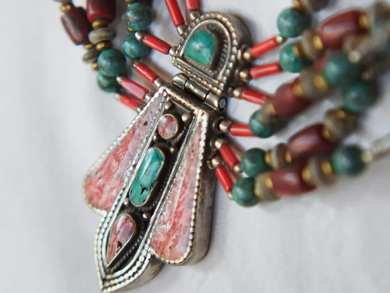 collana nepalese / tibetana cod.COLL156
