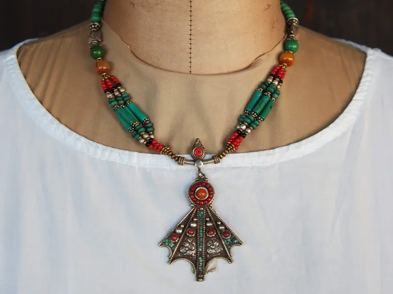 collana nepalese / tibetana cod.COLL160