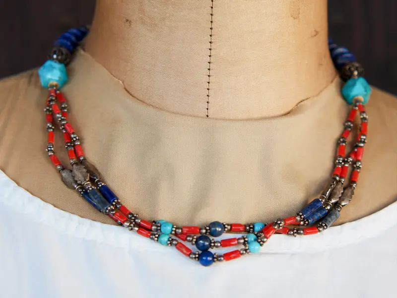 collana nepalese / tibetana cod.COLL169