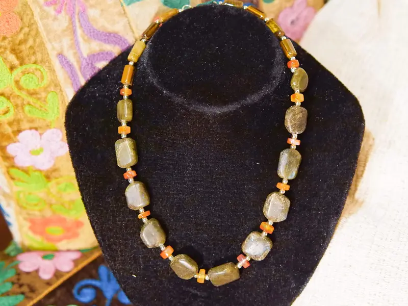 collana pietre dure TCL