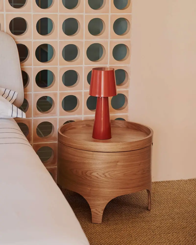Comodino Octavia in legno impiallacciato di frassino Ø 55 cm