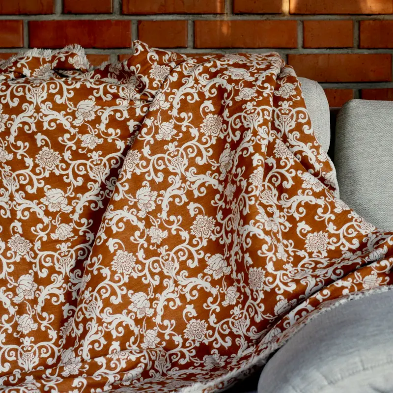 Coperta Lana Seta Jacquard disegno barocco colore Mattone retro ecru Cod 599