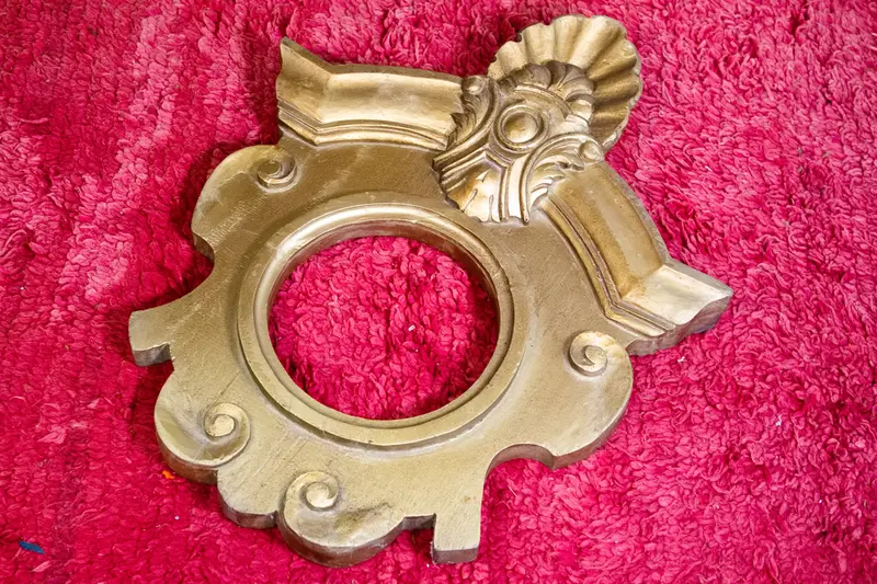 Cornice Indiana Intagliata