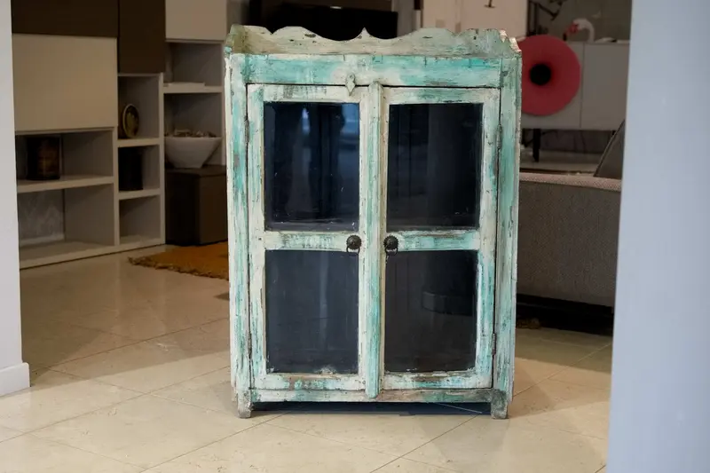 Credenza indiana a 2 ante in teak in stile coloniale azzurro da Jodhpur