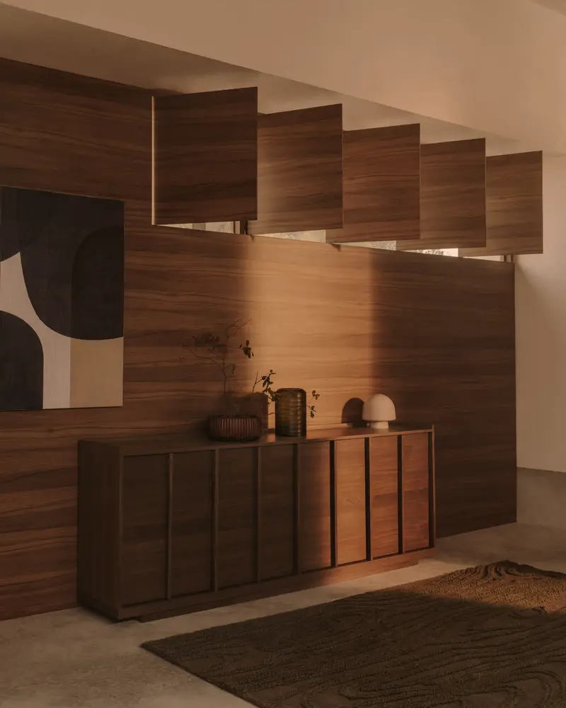 Credenza Onix di impiallacciatura in noce con finitura scura 200 x 80 cm