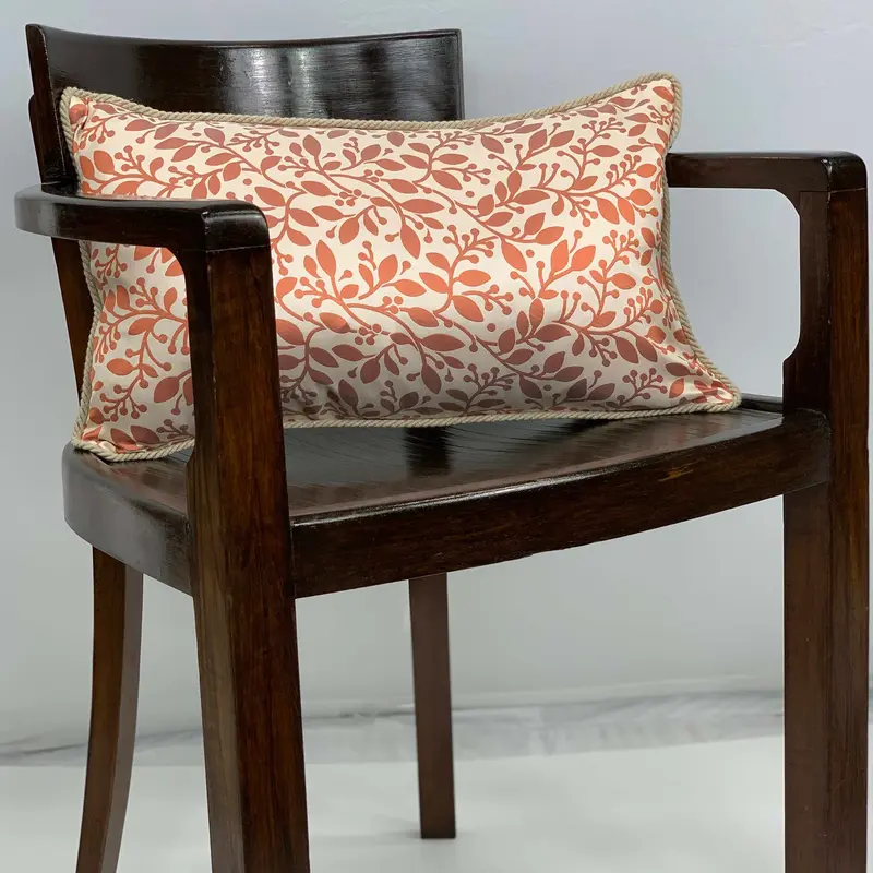 Cuscino in Seta Jacquard Cm 30x50 disegno ramage colore Arancio Cod 484