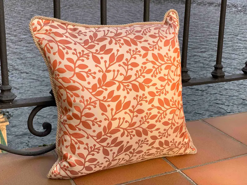 Cuscino in Seta Jacquard Cm 40X40 disegno ramage colore Arancio Cod 480