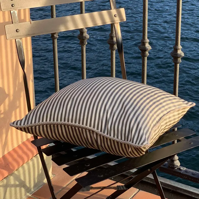 Cuscino in Seta Jacquard Cm 40X40 disegno riga colore Verde Cod 487