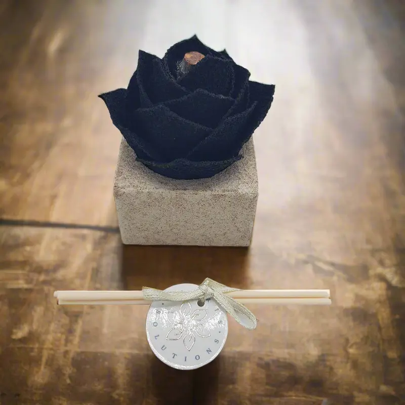 Diffusore Ambiente Rosa Moderna in Sughero Nero – Elegante Profumatore Naturale