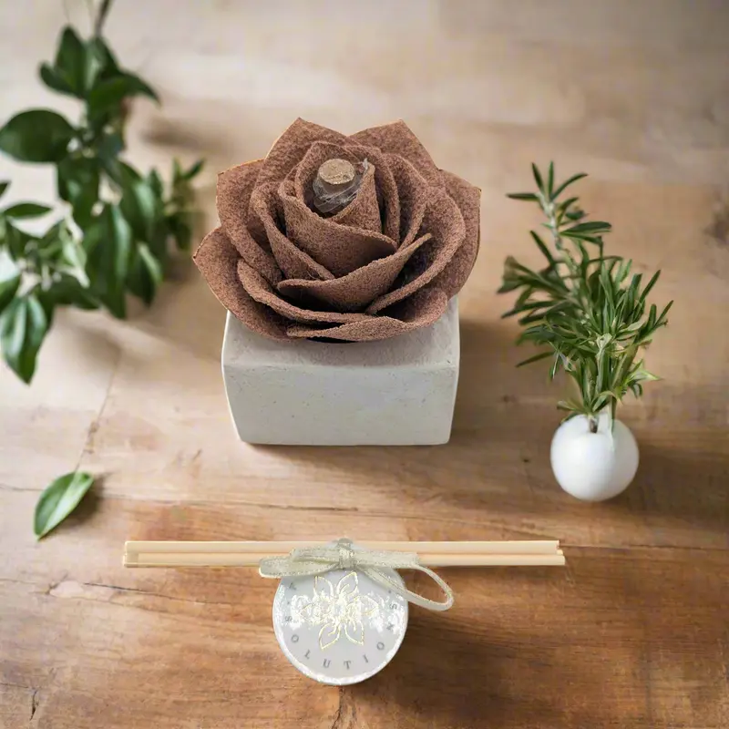 Diffusore Ambiente Rosa Raffinata in Sughero Pesca – Elegante Profumatore Naturale