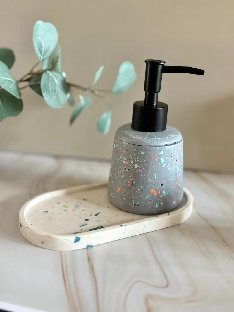 Dispenser di Sapone liquido in Eco-Resina - Color London Terrazzo – Fatto a Mano