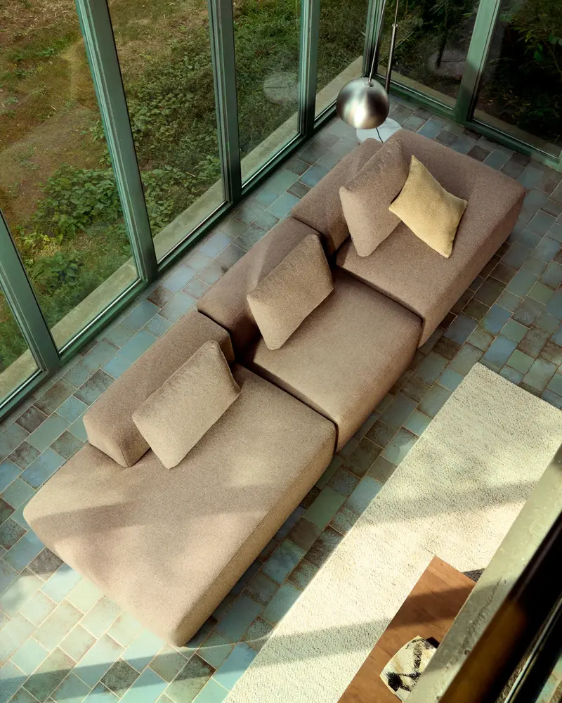 Divano Blok 4 posti in ciniglia marrone 380 cm FSC Mix Credit