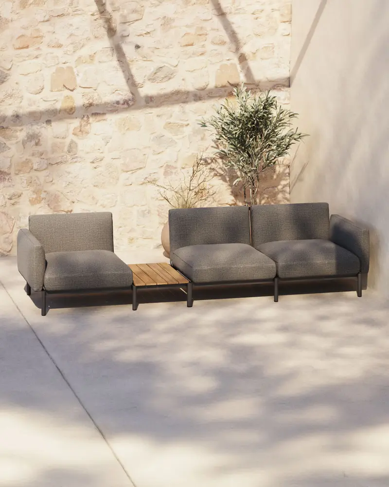 Divano modulare da esterno Sorells 3 posti con rivestimento grigio e alluminio grigio con tavolo in teak 341 x 113 cm FSC 100%