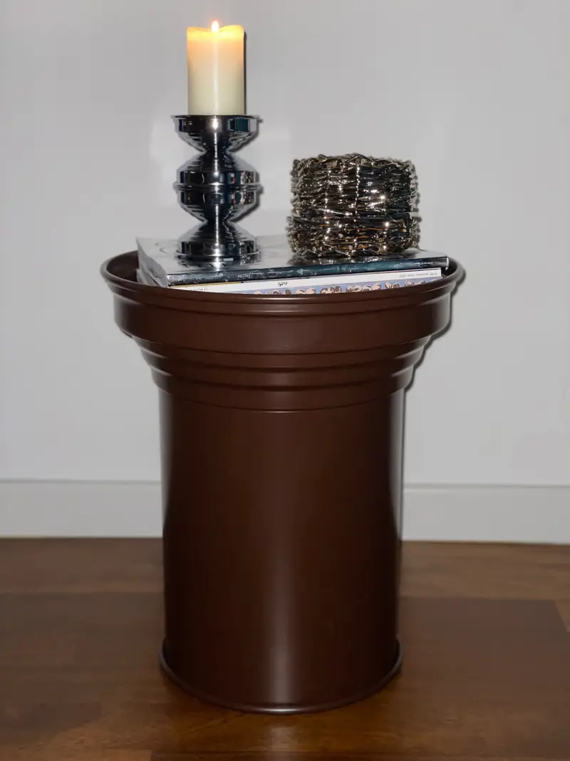 Espositore Side Table verniciato Chocolate Matt