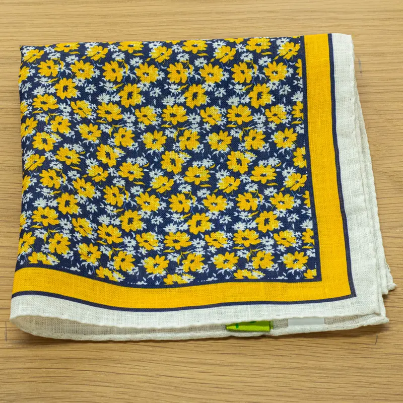 Fazzoletto da taschino in puro Lino stampato fiore Giallo Cod 143