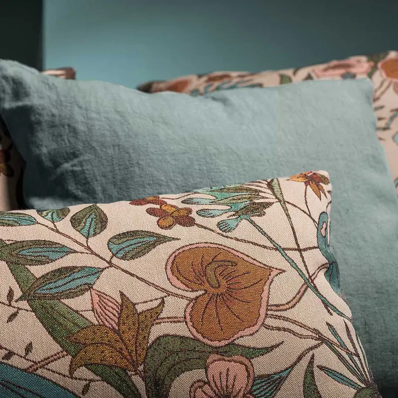 Federa arredo in tessuto jacquard motivo floreale