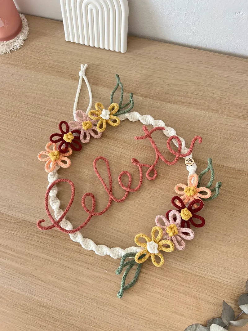 Fiocco Nascita Personalizzato Camelia in Macramè