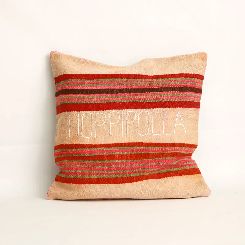 Fodera cuscino ricamata HOPPIPOLLA, verde acqua — lana/cotone, 50x50