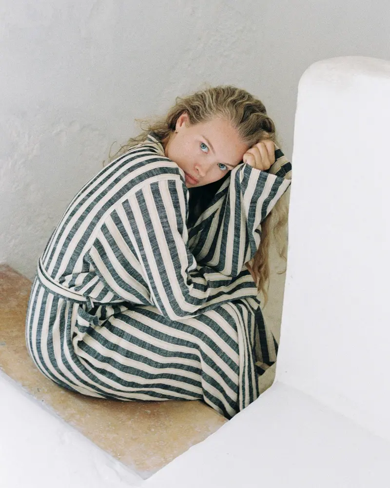 Karam Bathrobe