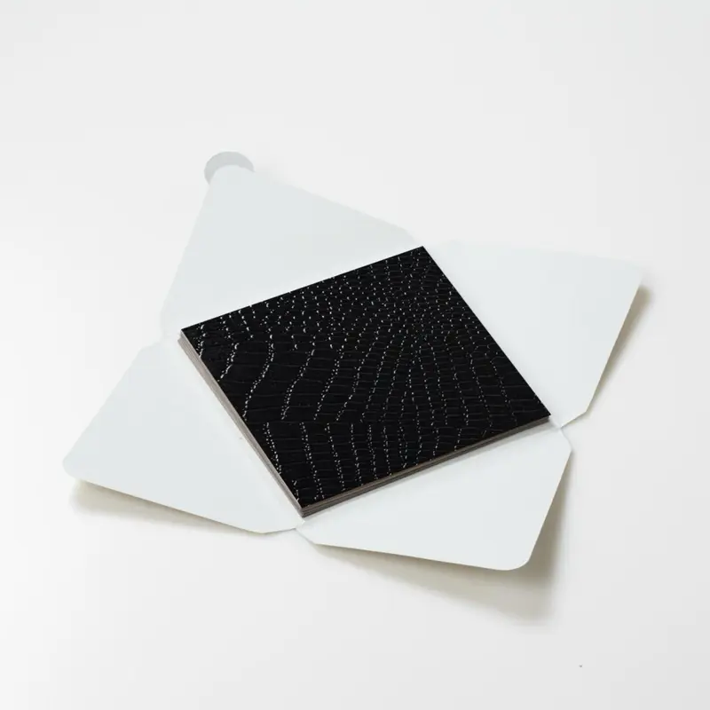 Kit di fogli "Alligatore Nero" formato origami 15 cm x 15 cm