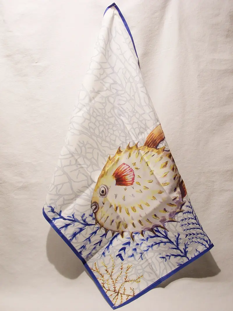 KITCHEN TOWEL  PUFFER FISH