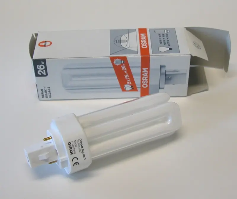 Lampada 26W GX24d-3 41/827 1800 Lumen OSRAM/PHILIPS per lampade PL negozio Nuova