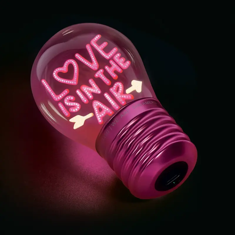 LAMPADA LOVE IS IN THE AIR