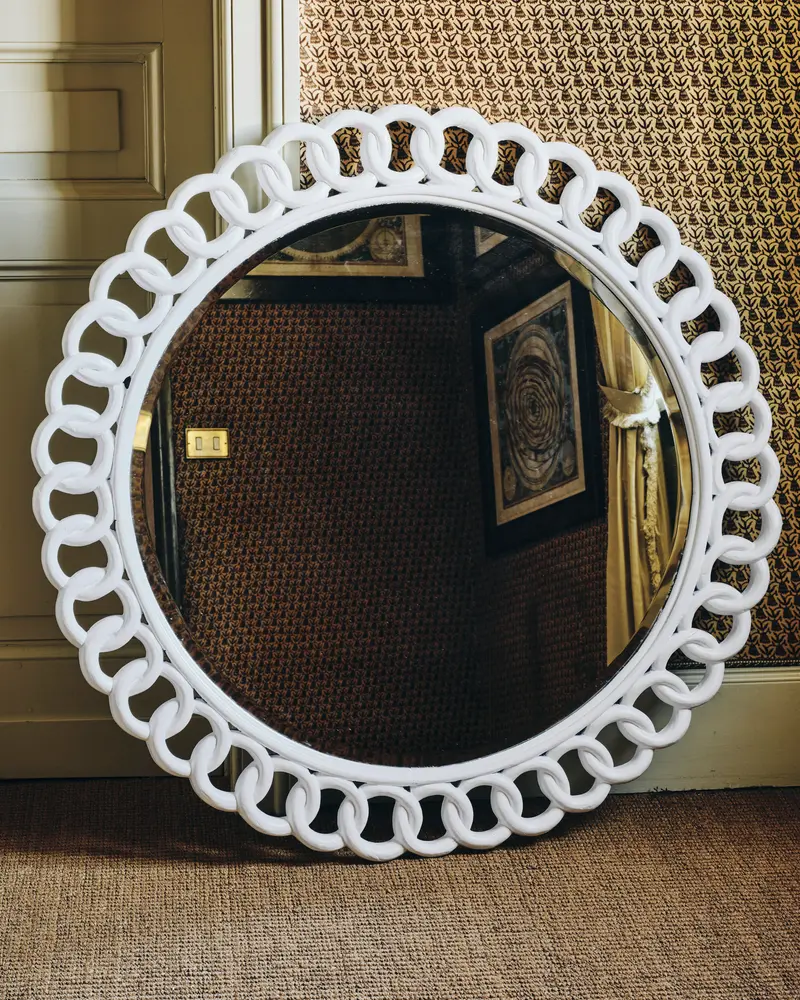 Large Carved Chain-Link Round Mirror
