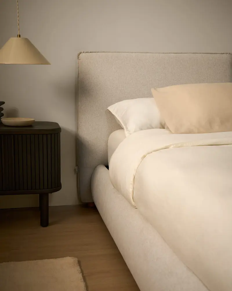 Letto Elerio in ciniglia écru per materasso da 90 x 200 cm