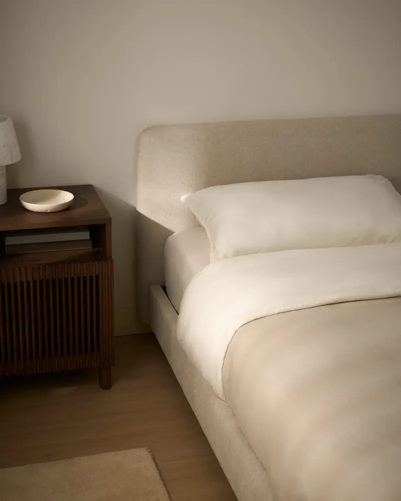 Letto Selven in ciniglia beige per materasso da 90 x 200 cm
